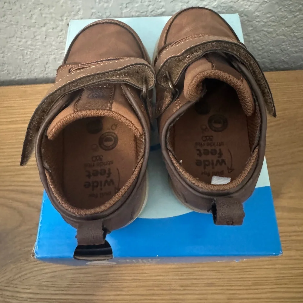 Stride Rite Ethan Shoe in Tan